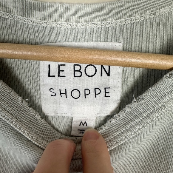 Le Bon Shoppe Women’s Medium Shirt Short Sleeve Minimalist Grunge Light Gray - Picture 2 of 6